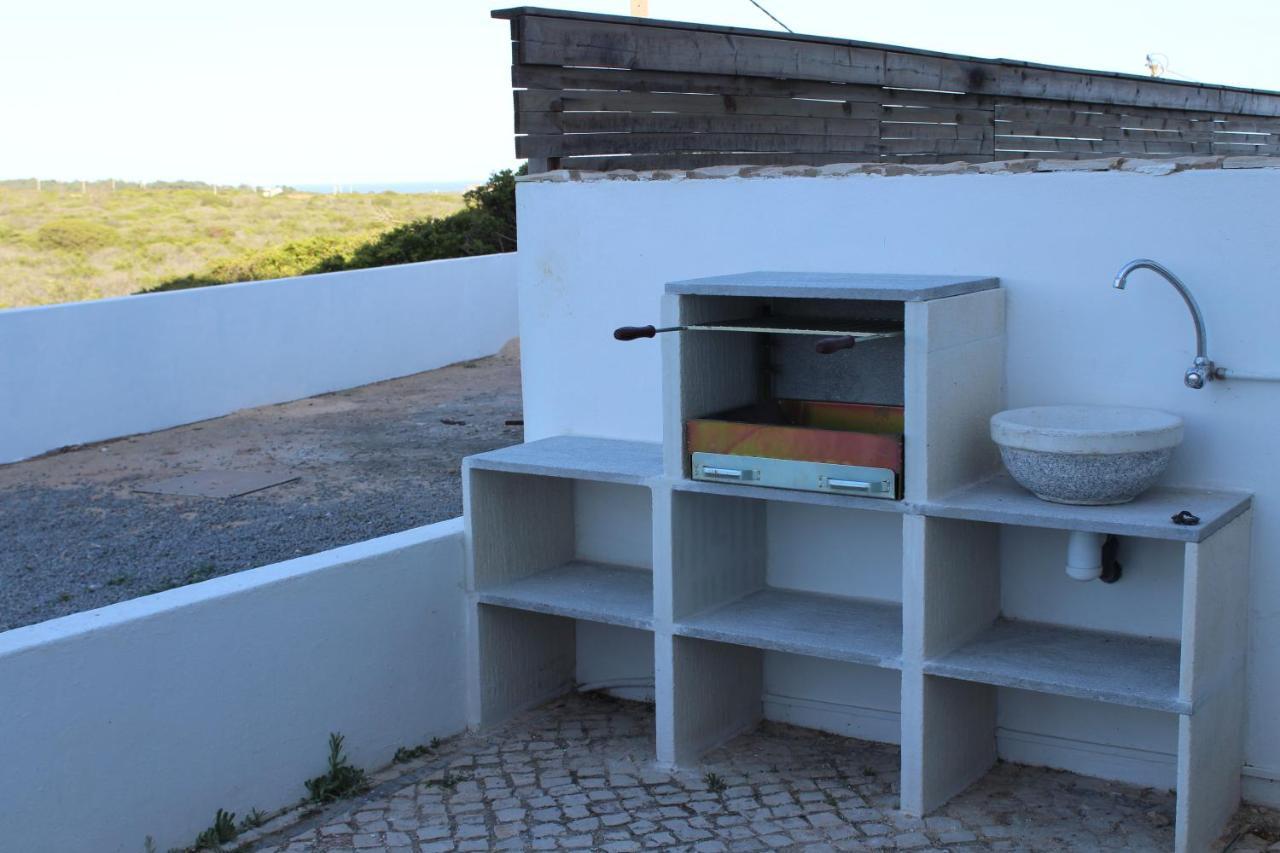 Beach Front Apartment 2 Sagres Esterno foto