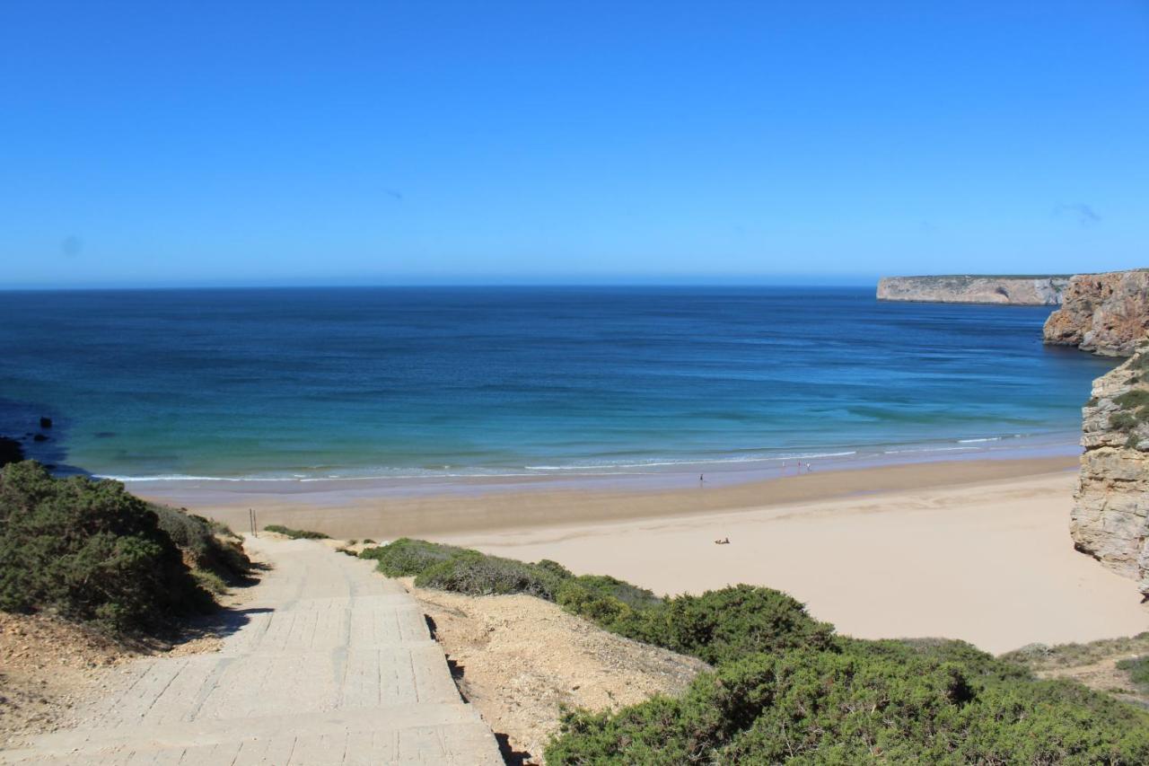 Beach Front Apartment 2 Sagres Esterno foto