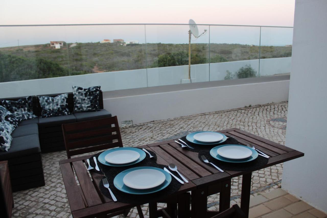 Beach Front Apartment 2 Sagres Esterno foto